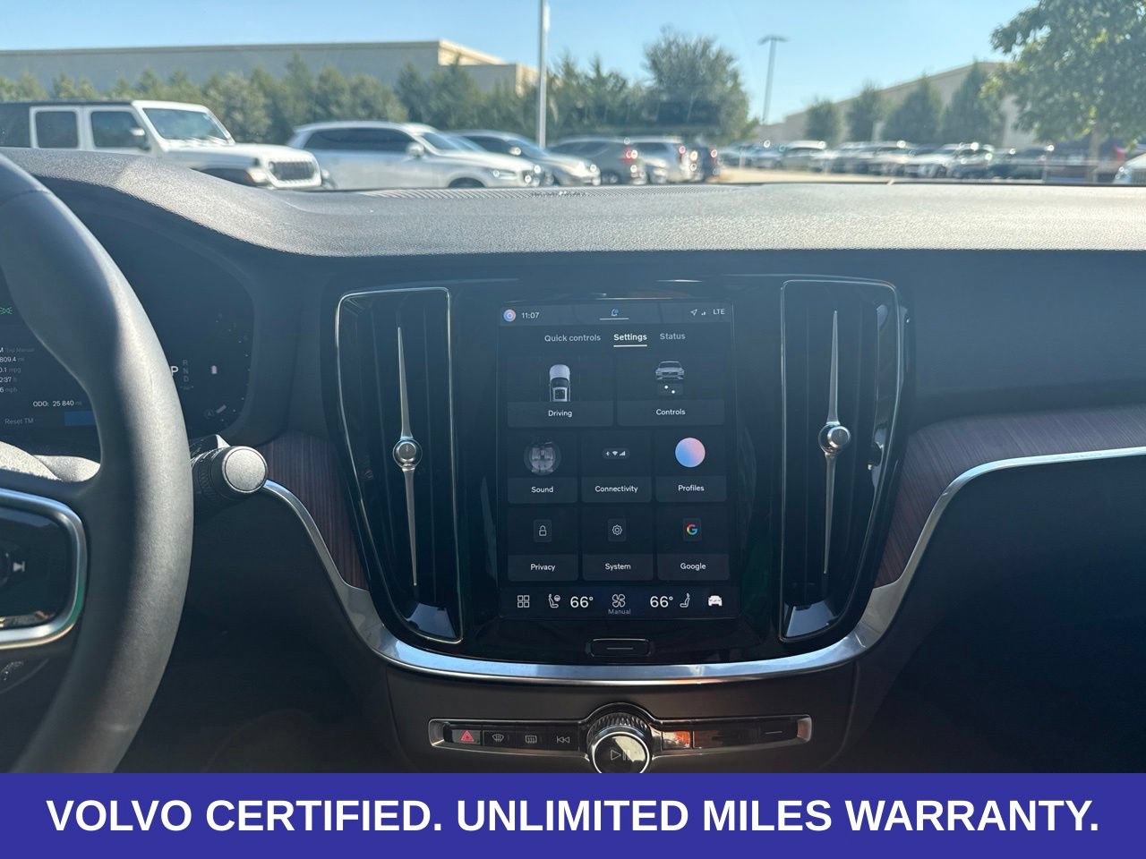 Certified 2024 Volvo S60 B5 Plus w/ Climate Package FWD image 25
