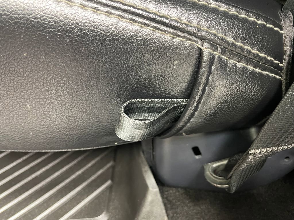 Used 2020 Ford F150 Lariat image 37