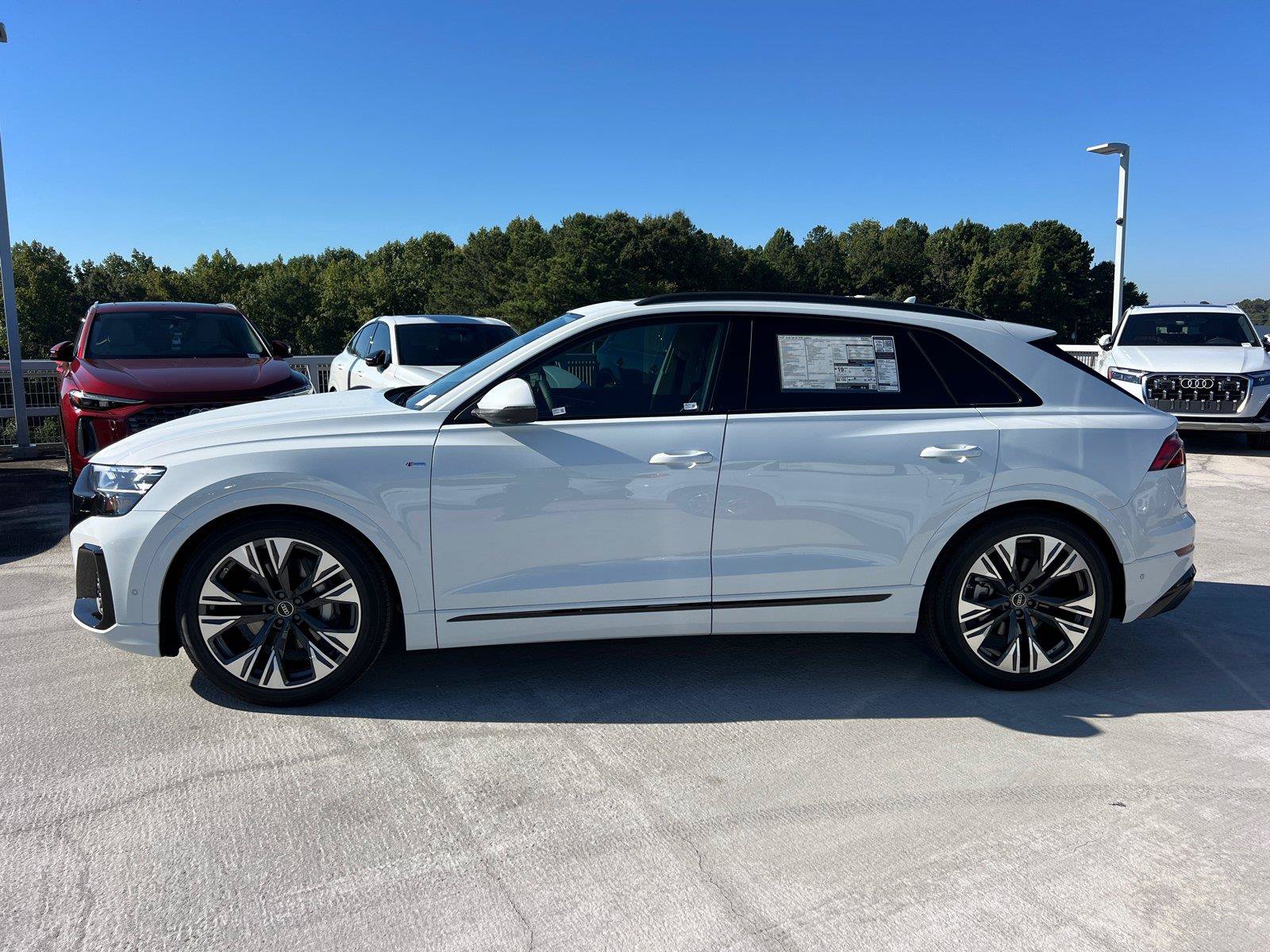 New 2027 Audi Q8 Premium Plus AWD/4WD image 8