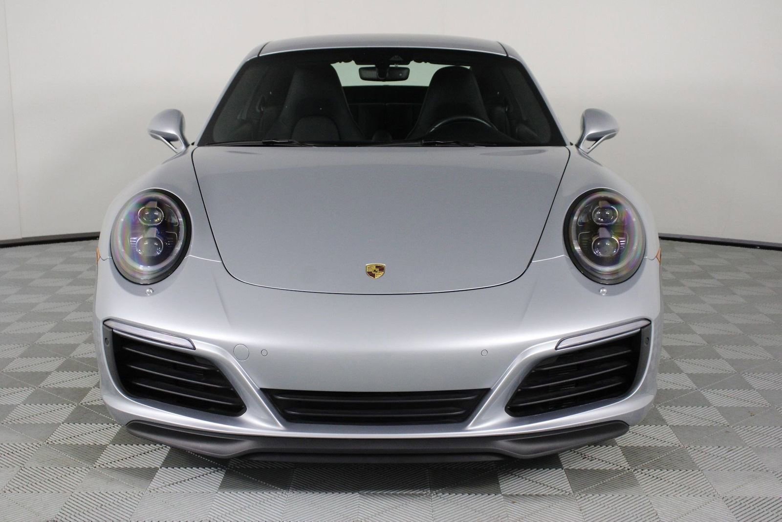 Certified 2017 Porsche 911 Carrera 4S image 10