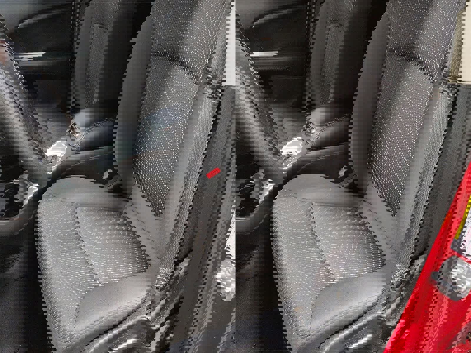 Certified 2018 Dodge Journey SE image 16