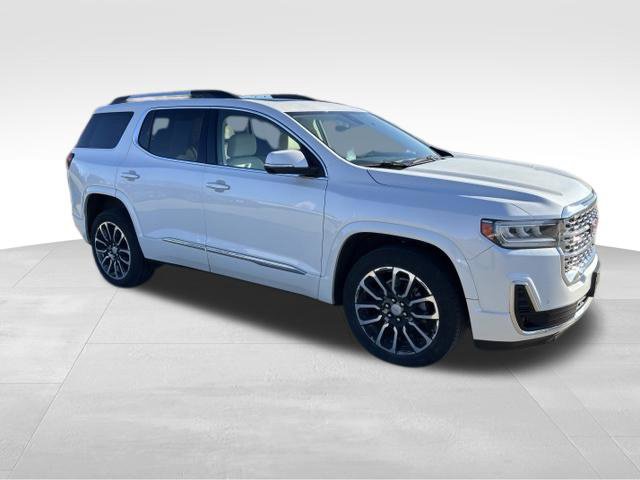 Used 2020 GMC Acadia Denali w/ Technology Package AWD/4WD image 7