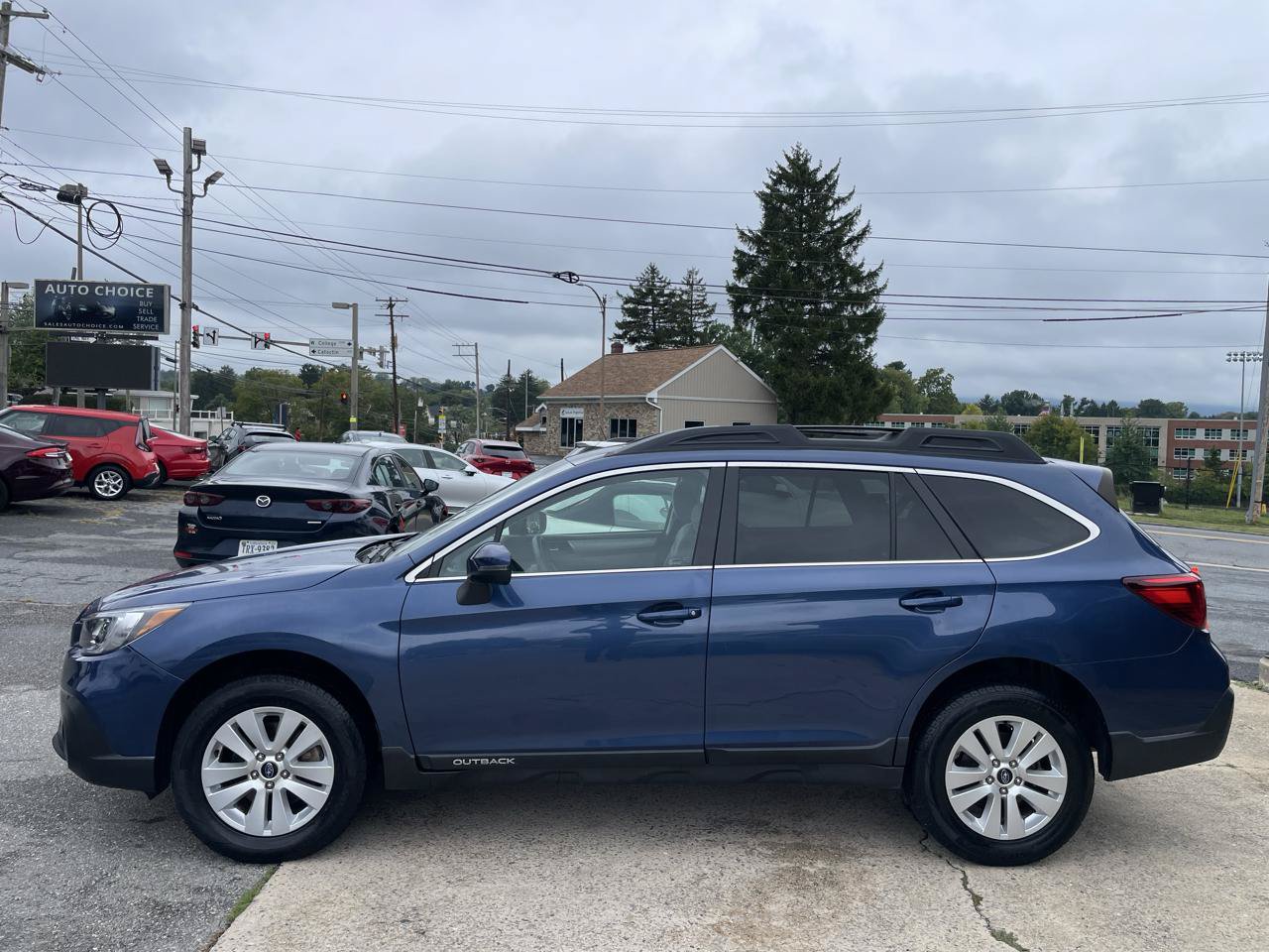 Used 2019 Subaru Outback 2.5i Premium AWD/4WD image 11