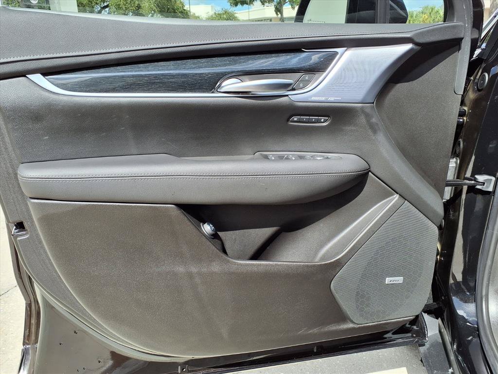 Certified 2024 Cadillac XT5 Premium Luxury FWD image 19