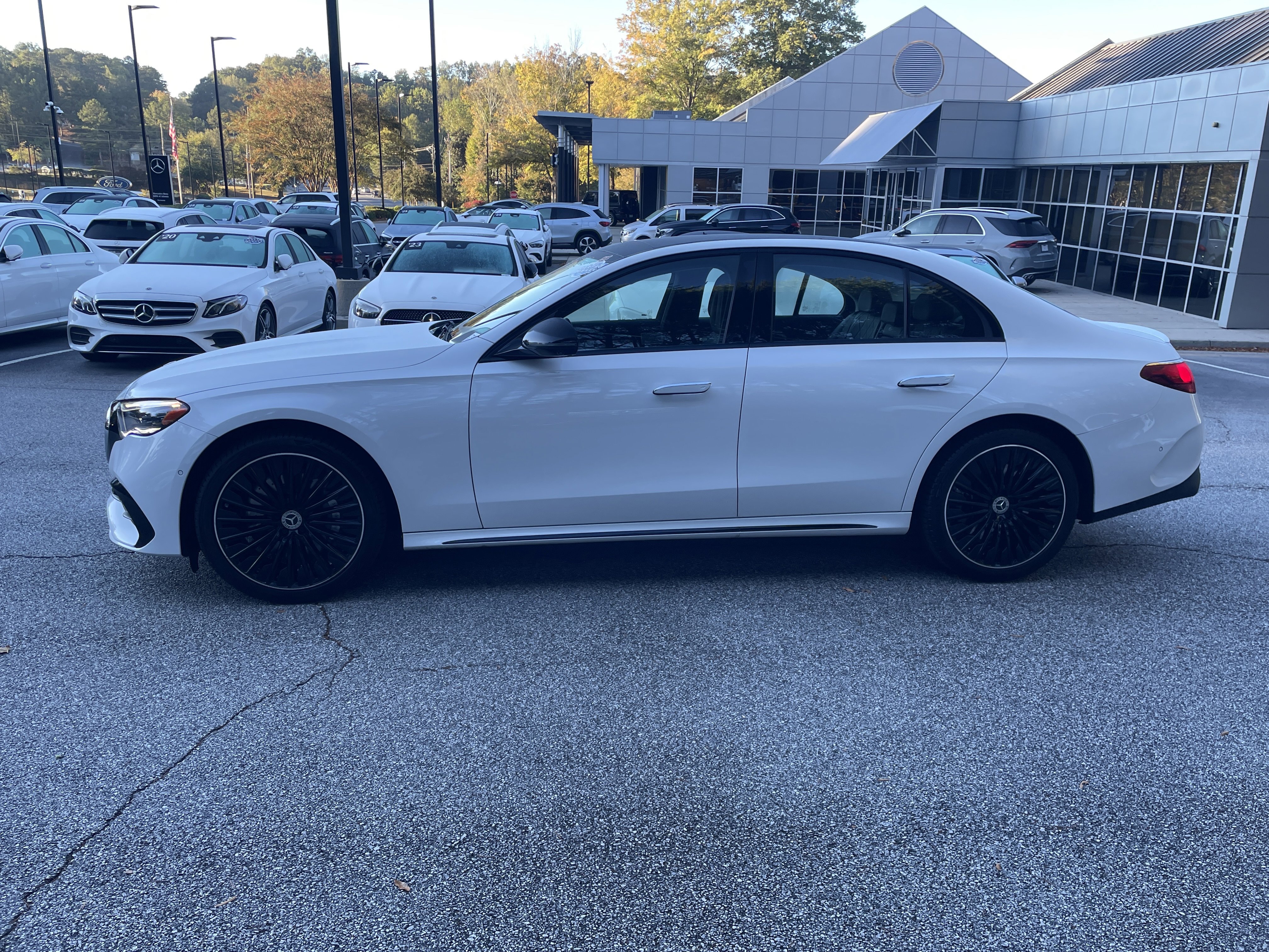 Certified 2024 Mercedes-Benz E 450 E 450 4MATIC Sedan image 15