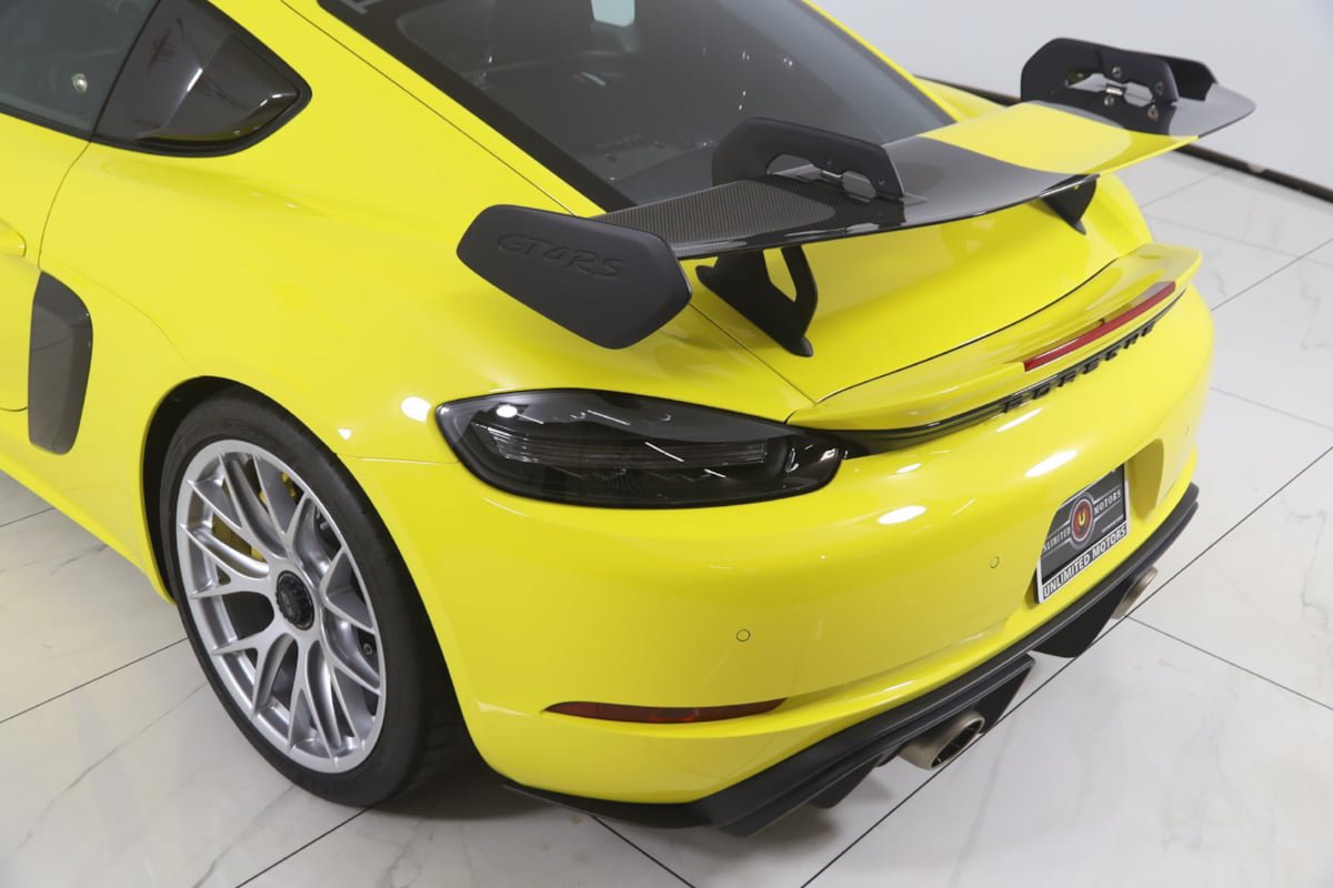 Used 2025 Porsche 718 Cayman GT4 RS w/ Weissach Package RWD image 34