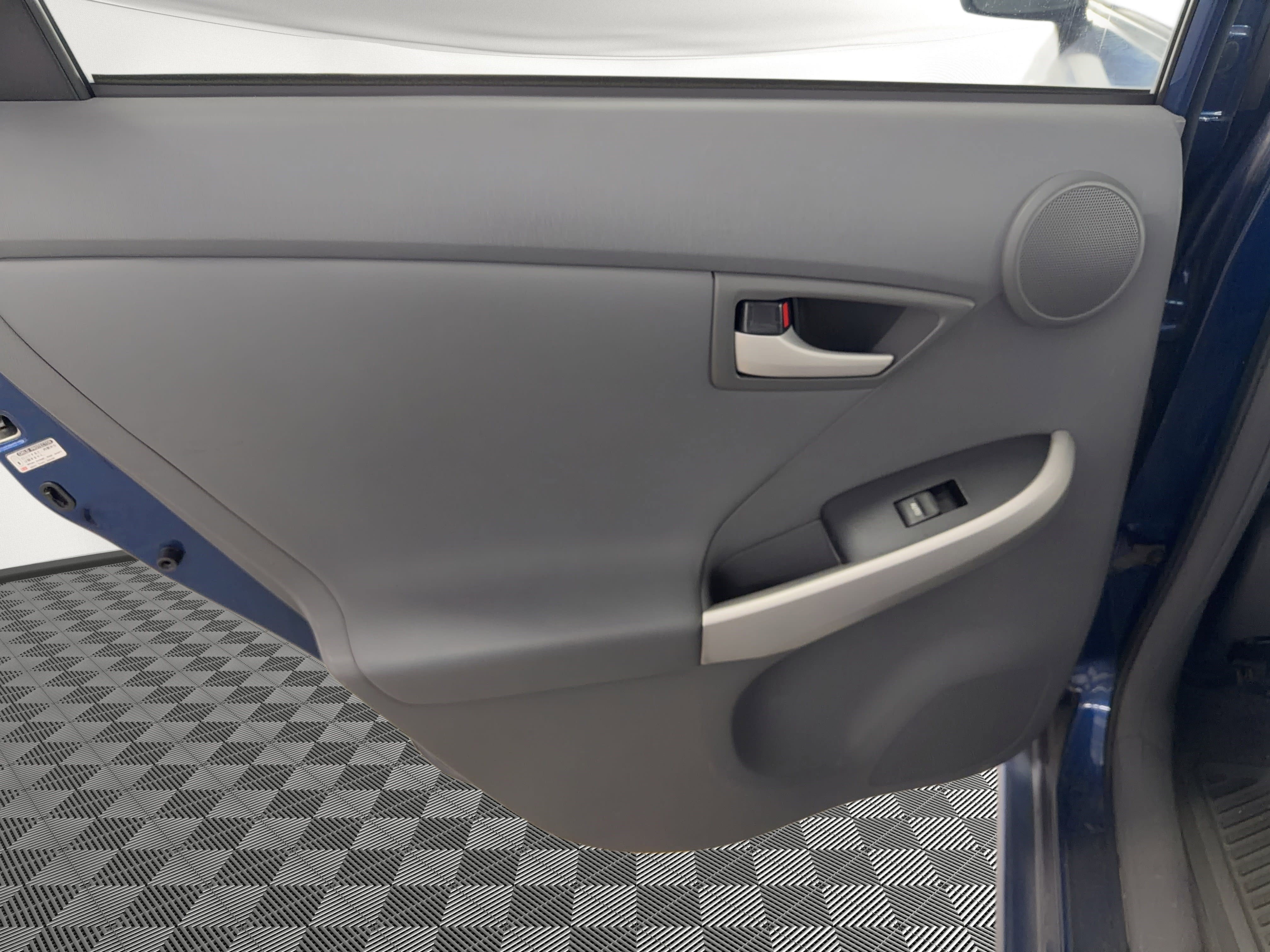 Used 2010 Toyota Prius FWD image 17