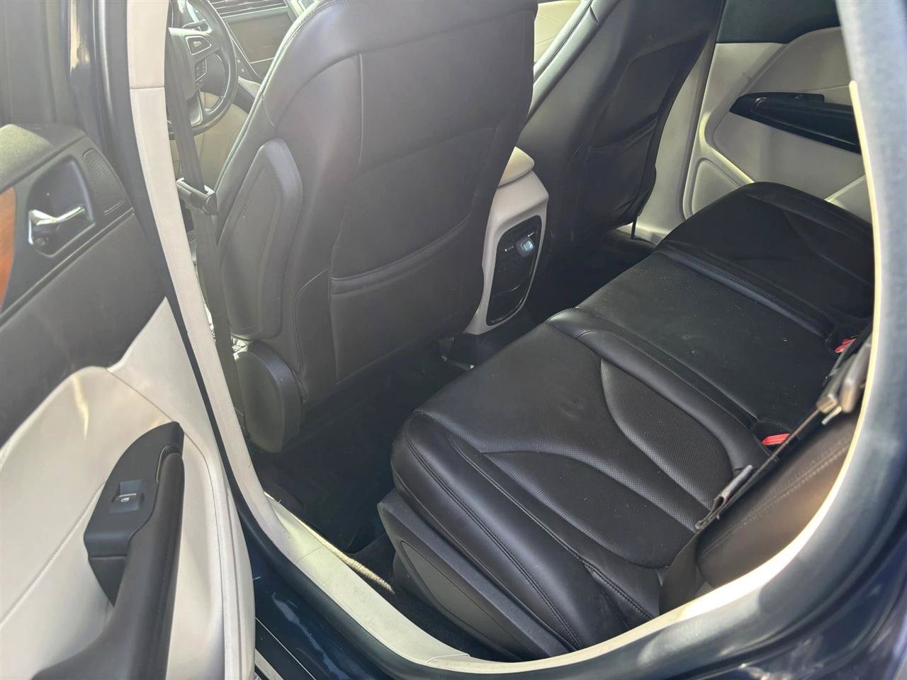 Used 2015 Lincoln MKC AWD w/ Equipment Group 102A Reserve image 11
