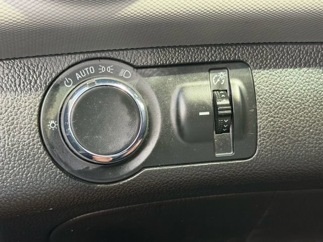 Used 2020 Chevrolet Sonic LT FWD image 29