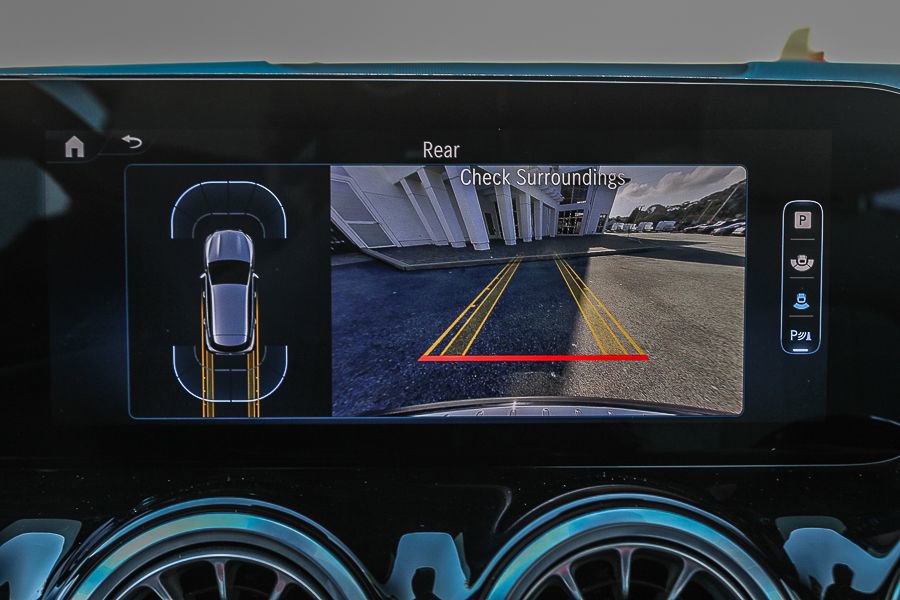 Used 2025 Mercedes-Benz GLA 250 4MATIC image 27