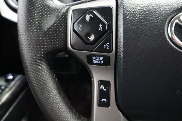 Used 2017 Toyota Tacoma SR5 w/ Tow Package RWD image 55