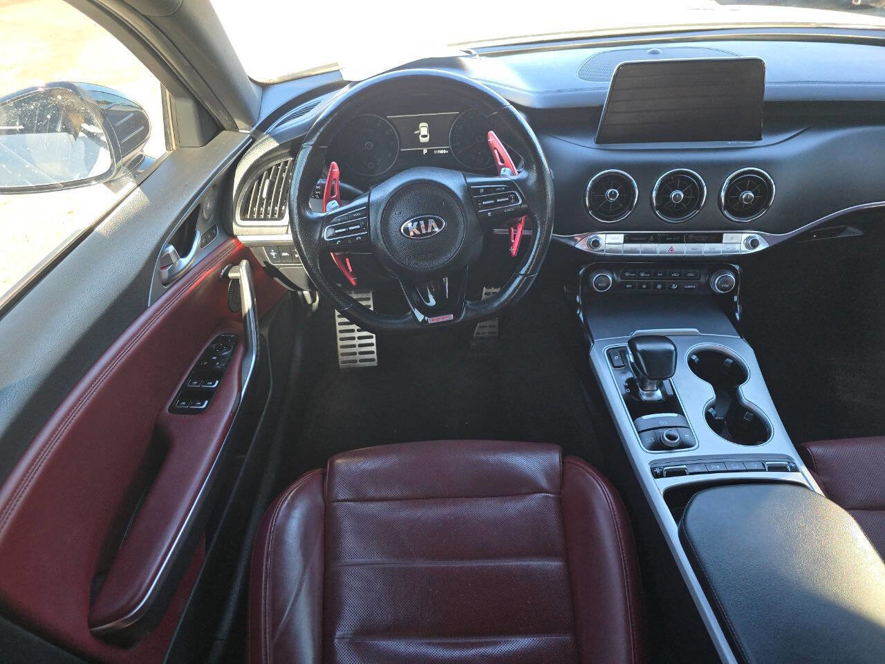 Used 2019 Kia Stinger GT2 image 22
