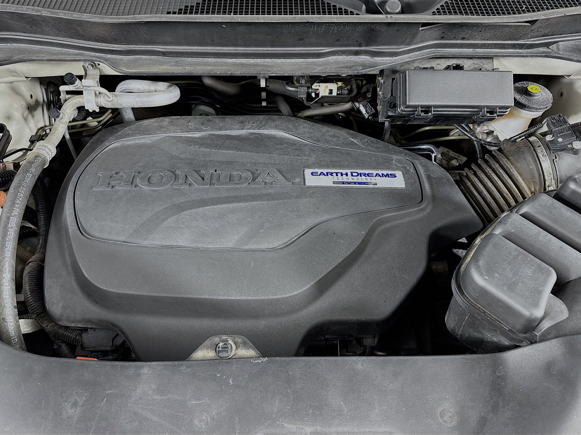 Certified 2018 Honda Pilot Touring image 33