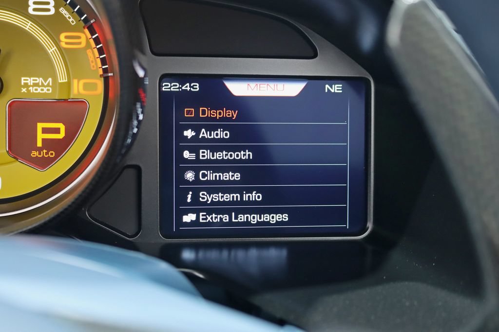 Used 2021 Ferrari 812 GTS RWD image 32