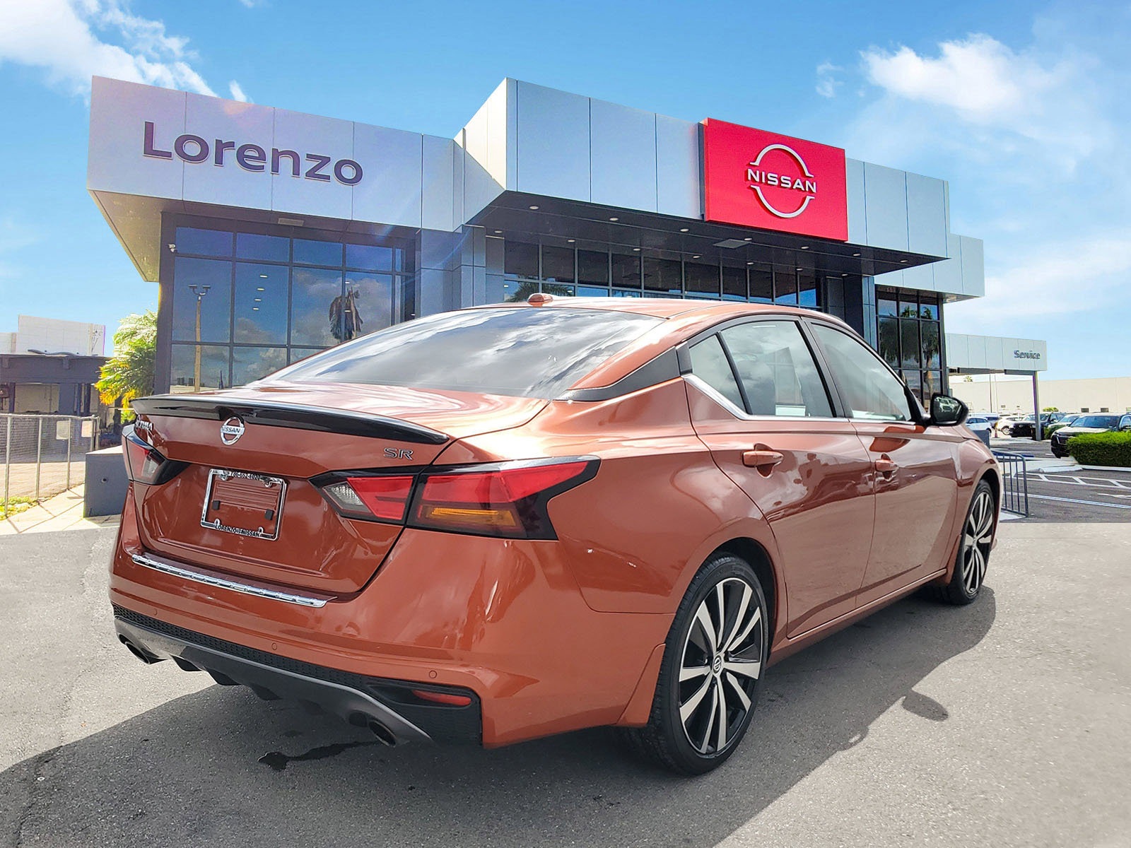 Used 2022 Nissan Altima 2.5 SR image 3