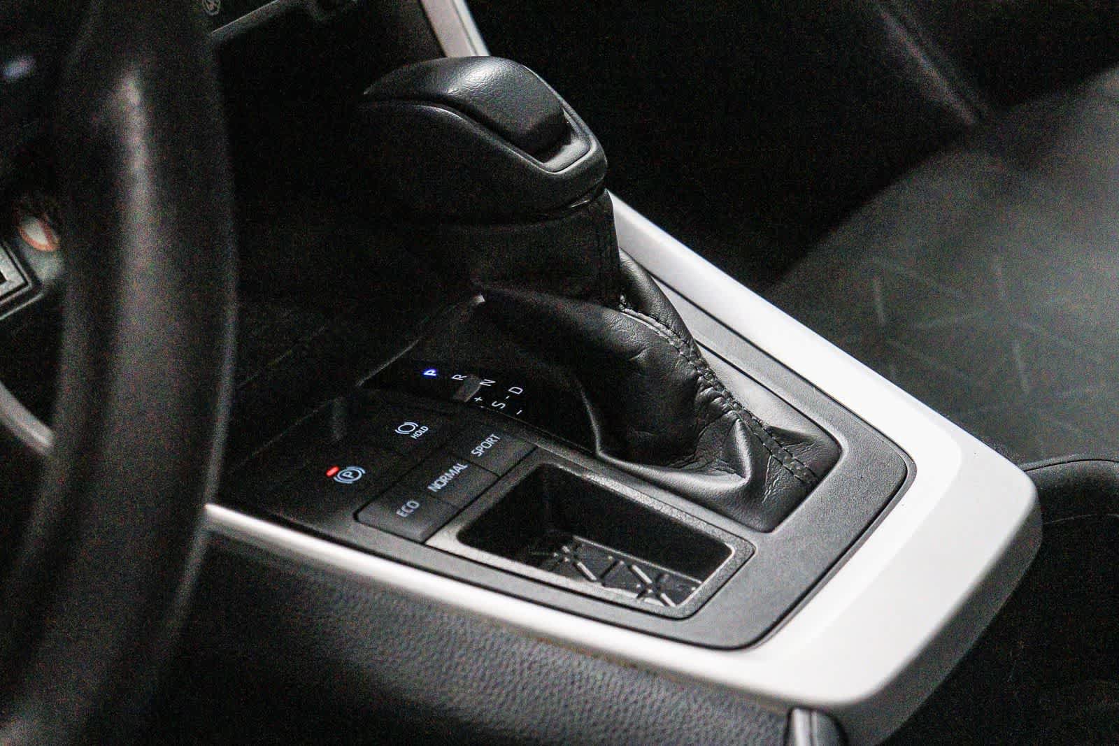 Certified 2024 Toyota RAV4 XLE FWD image 20