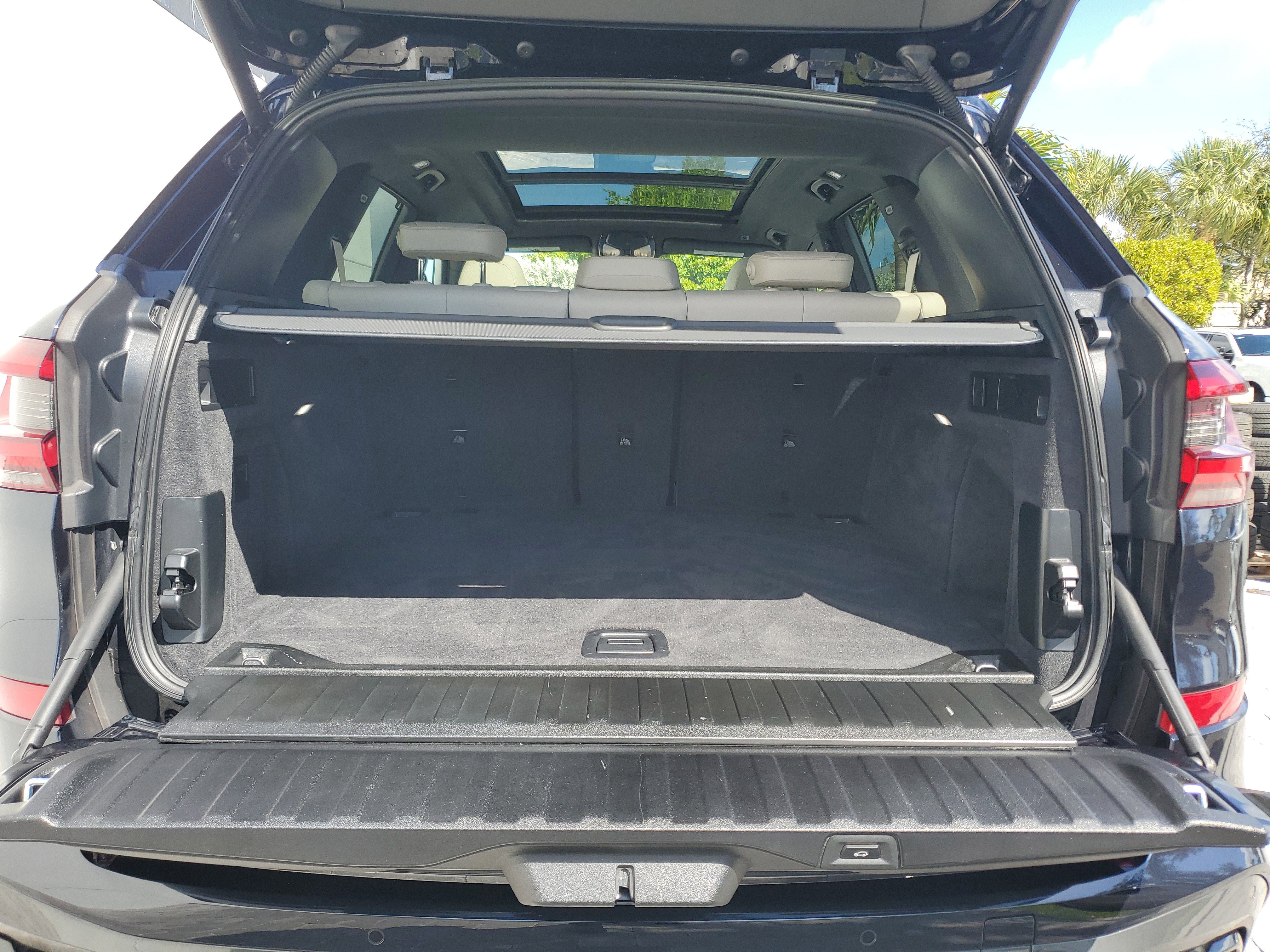 Used 2022 BMW X5 sDrive40i w/ M Sport Package image 10