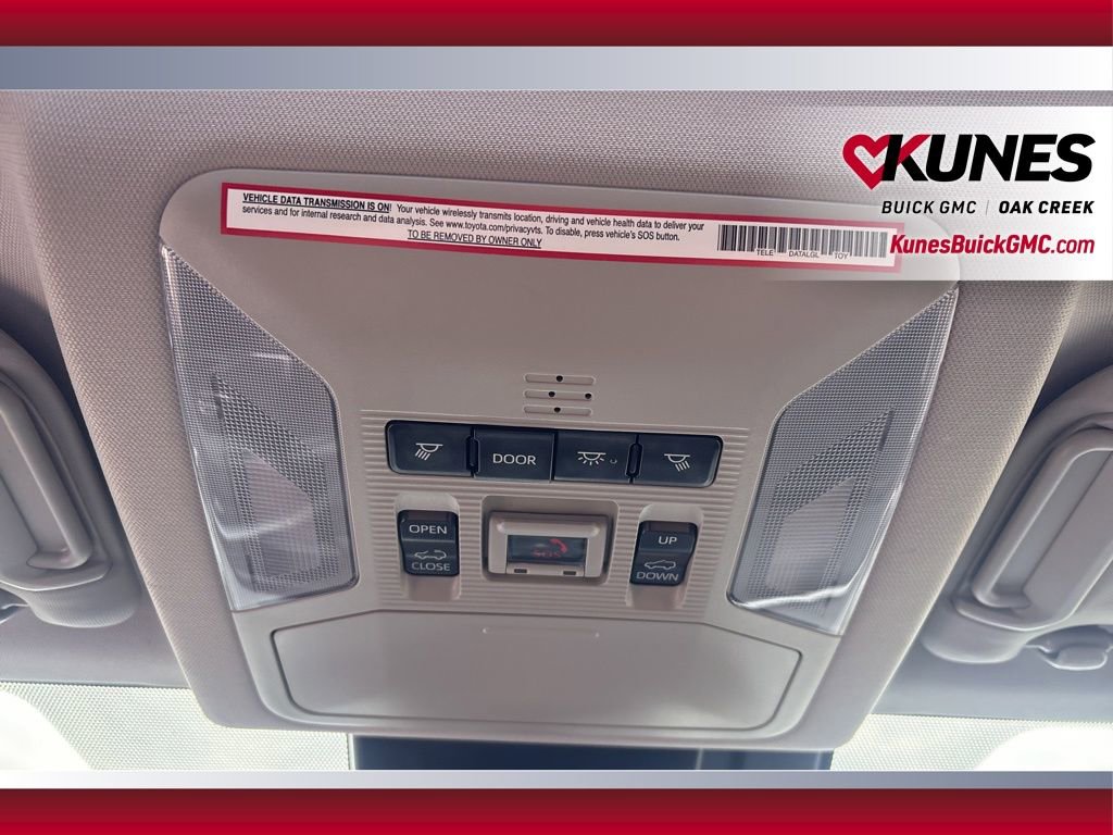 Used 2020 Toyota RAV4 Limited image 23