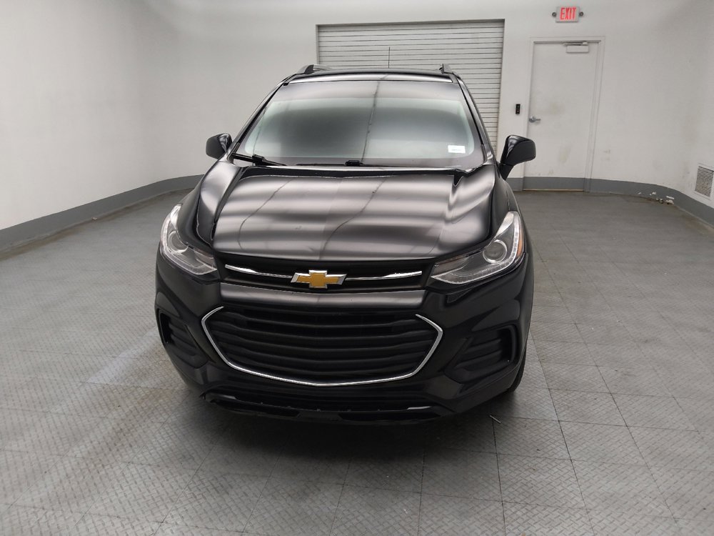 Used 2020 Chevrolet Trax LT w/ LT Convenience Package image 15