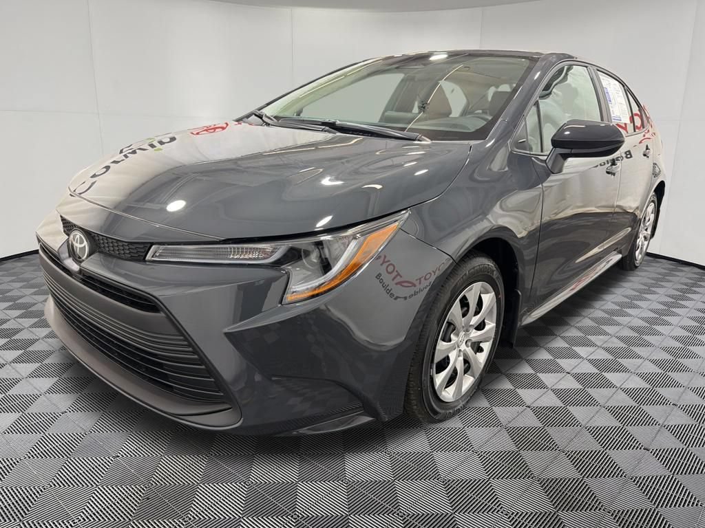 Used 2026 Toyota Corolla LE FWD image 3