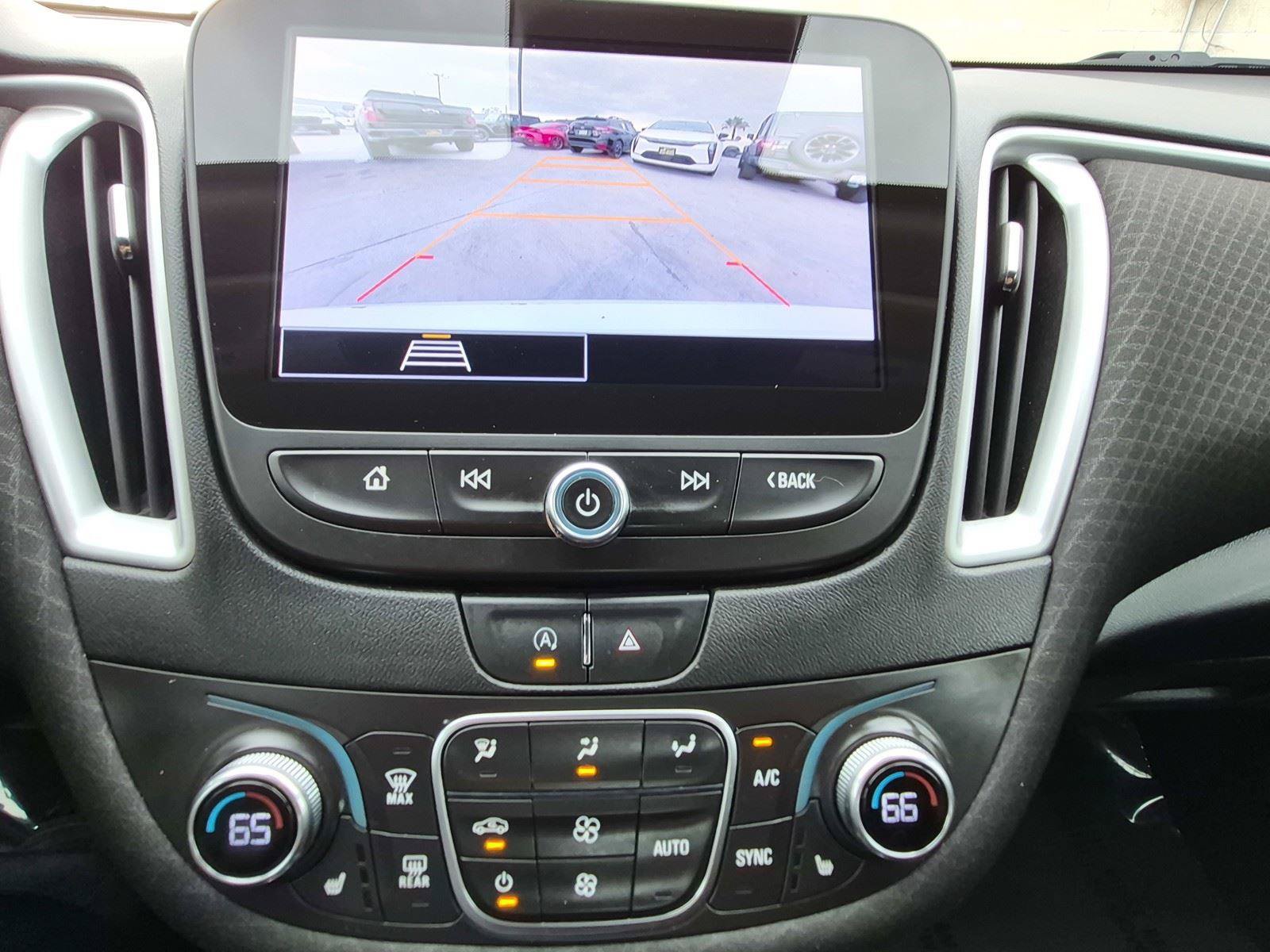 Used 2024 Chevrolet Malibu LT FWD image 24
