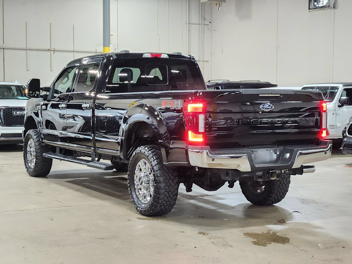 Used 2022 Ford F350 Lariat w/ Lariat Ultimate Package AWD/4WD image 10