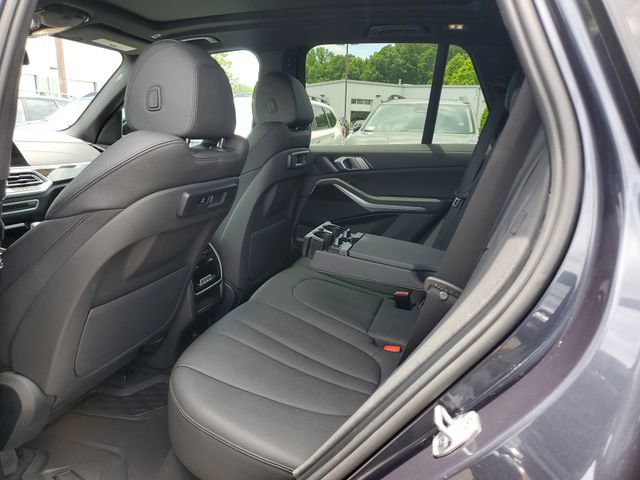Used 2021 BMW X5 xDrive40i w/ Convenience Package AWD/4WD image 16