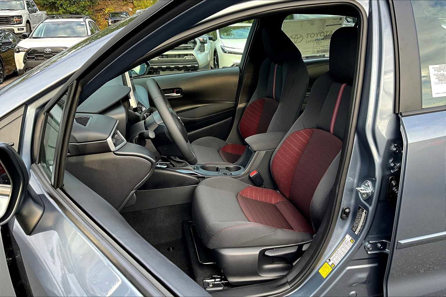 New 2026 Toyota Corolla SE image 9