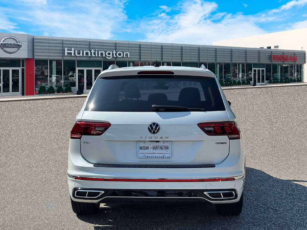 Used 2023 Volkswagen Tiguan SEL R-Line AWD/4WD image 6