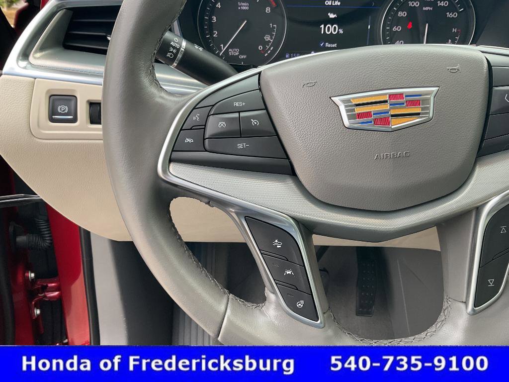 Used 2023 Cadillac XT5 Premium Luxury w/ Technology Package AWD/4WD image 32