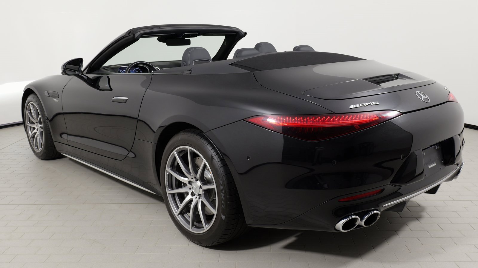 Used 2023 Mercedes-Benz SL 43 AMG image 27