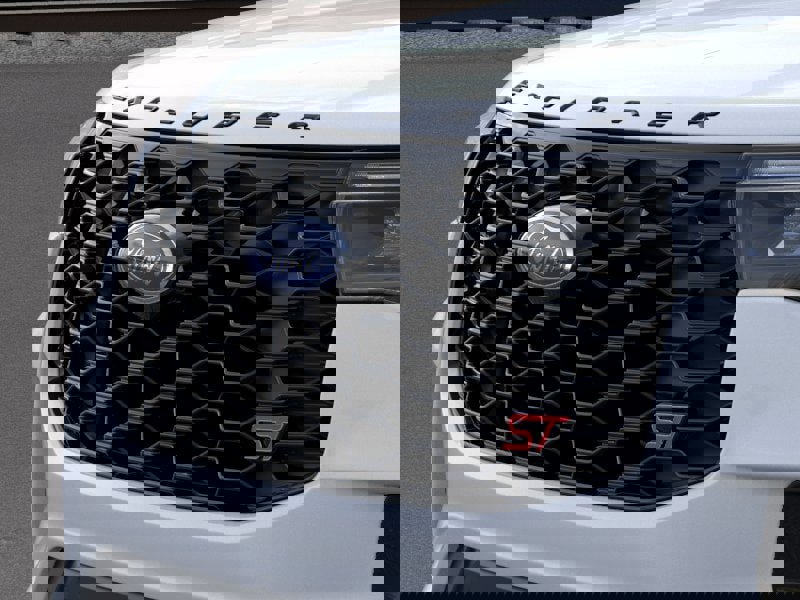 New 2026 Ford Explorer ST image 17