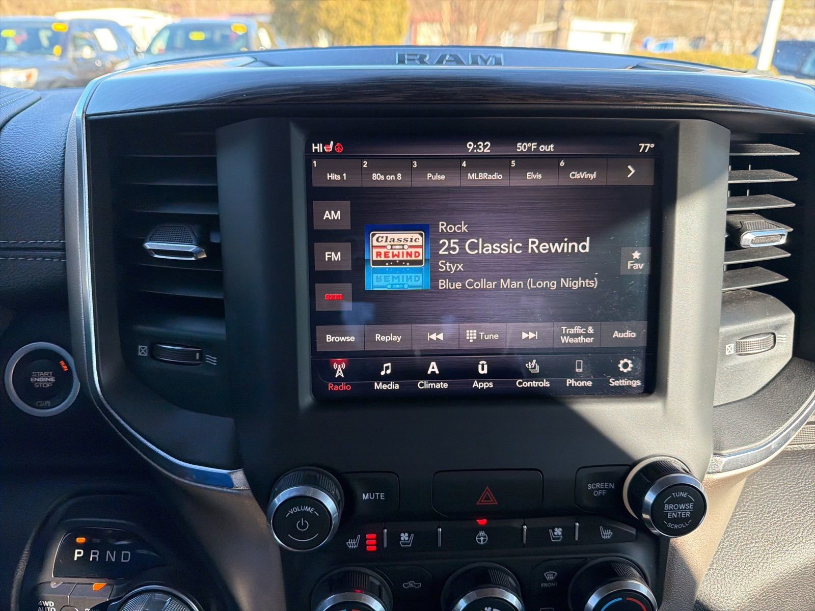 Used 2019 RAM 1500 Laramie image 14