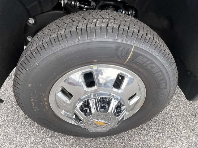 New 2026 Chevrolet Silverado 3500 LT w/ All Star Edition AWD/4WD image 9