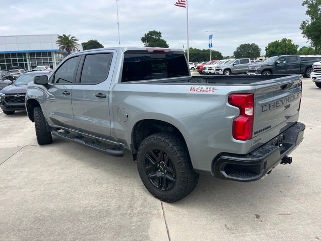 Used 2025 Chevrolet Silverado 1500 LT Trail Boss w/ Convenience Package II AWD/4WD image 5