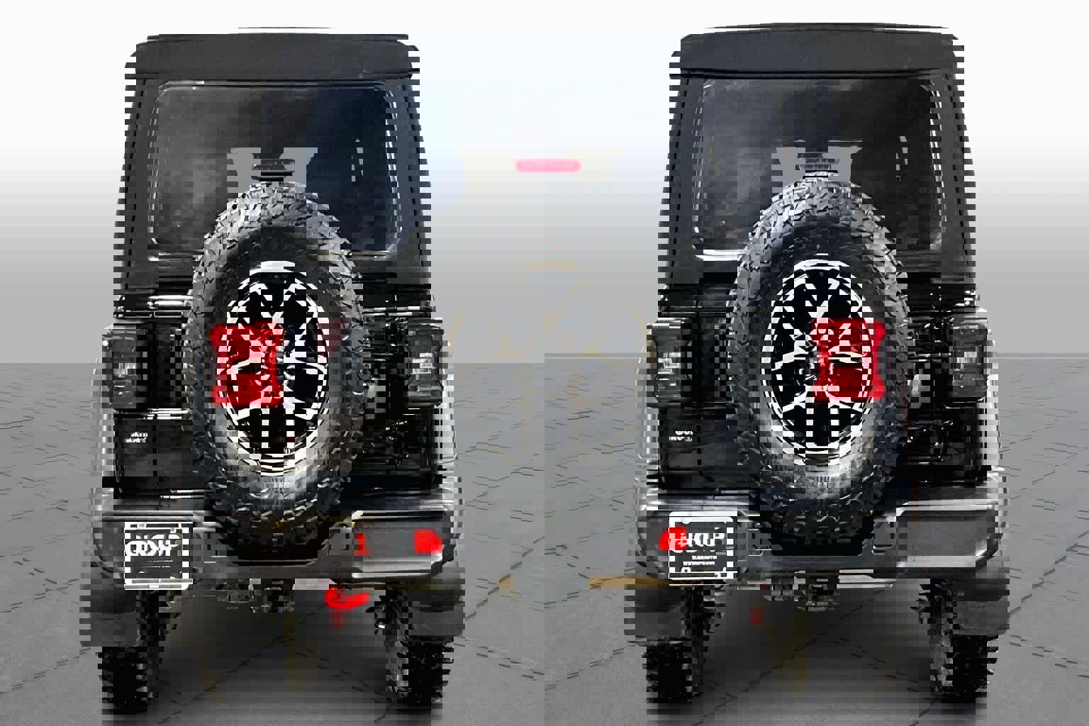 Used 2024 Jeep Wrangler Unlimited Rubicon image 4