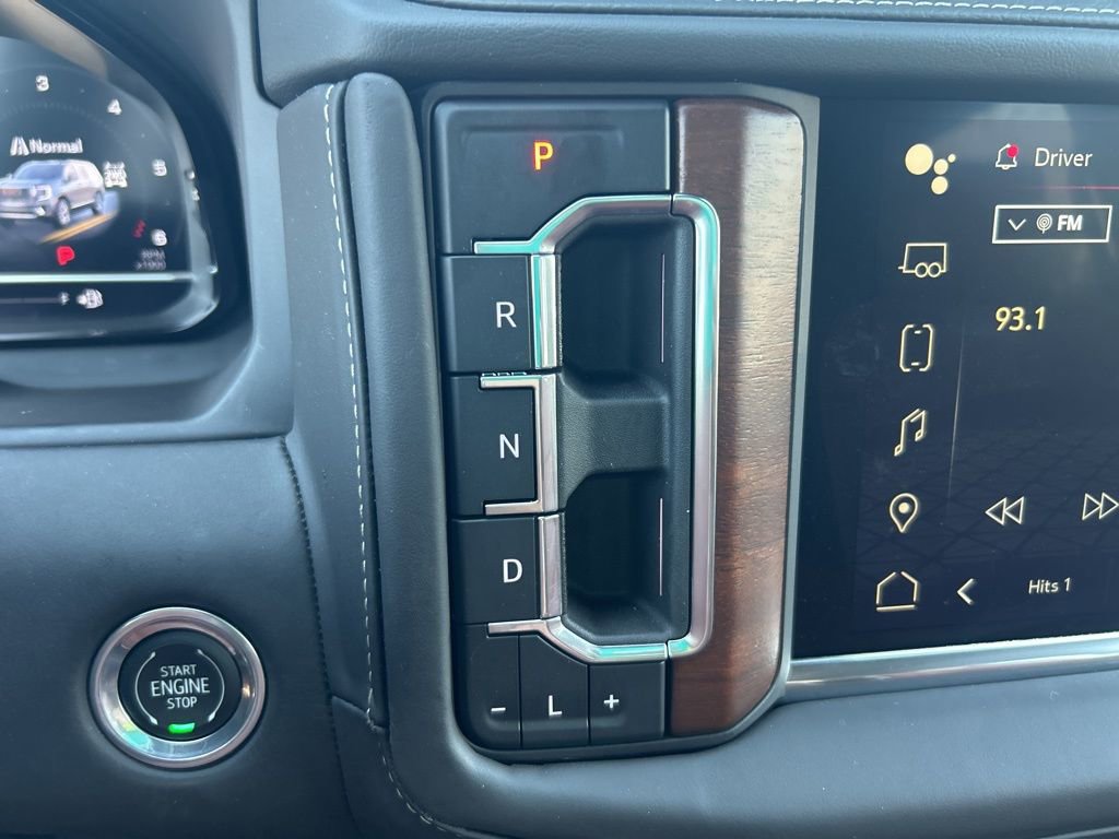 Used 2023 GMC Yukon Denali Ultimate image 18