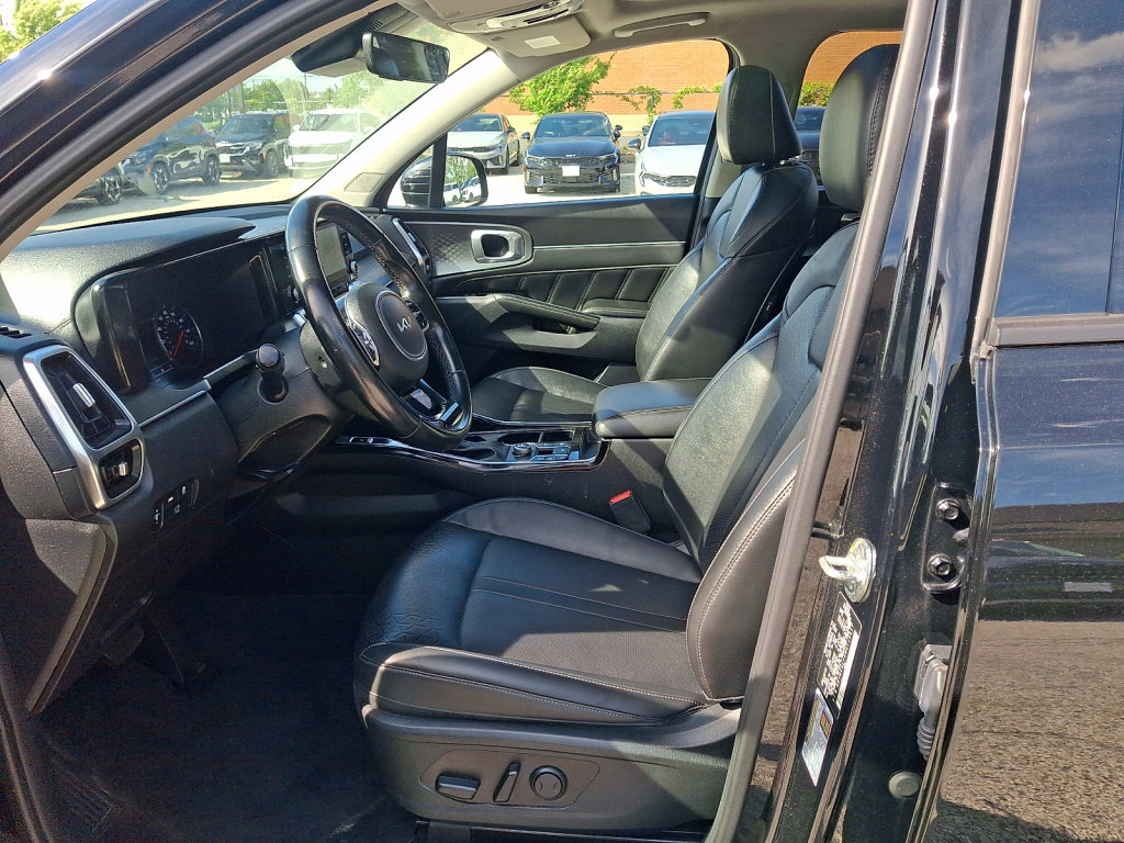 Used 2022 Kia Sorento SX FWD image 25