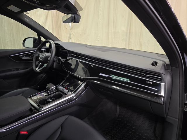 Used 2021 Audi Q7 3.0T Prestige w/ Prestige Package AWD/4WD image 40