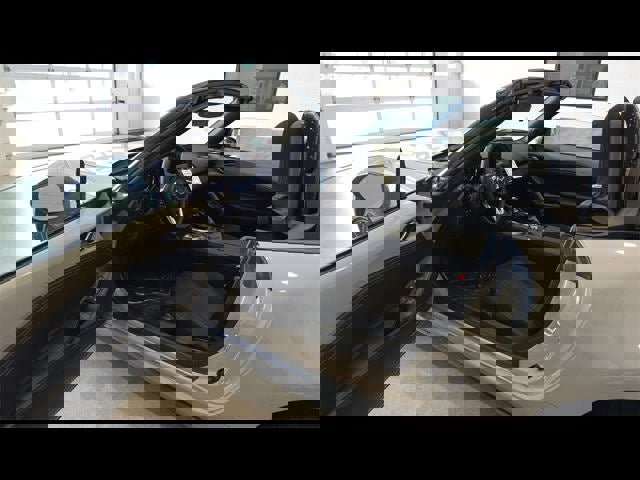 New 2025 MAZDA MX-5 Miata Club image 35