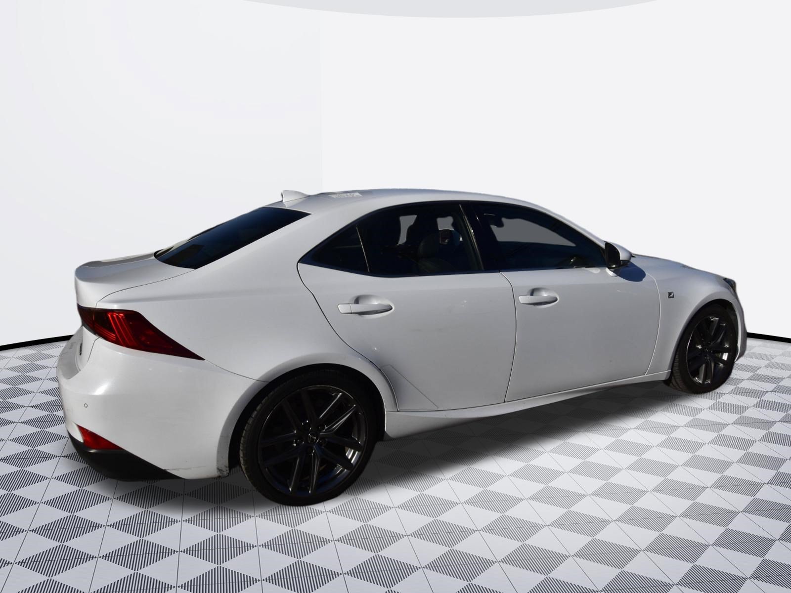 Used 2020 Lexus IS 300 F Sport w/ F Sport Package RWD image 5