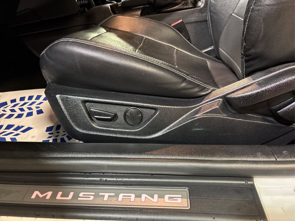 Used 2020 Ford Mustang GT Premium image 29