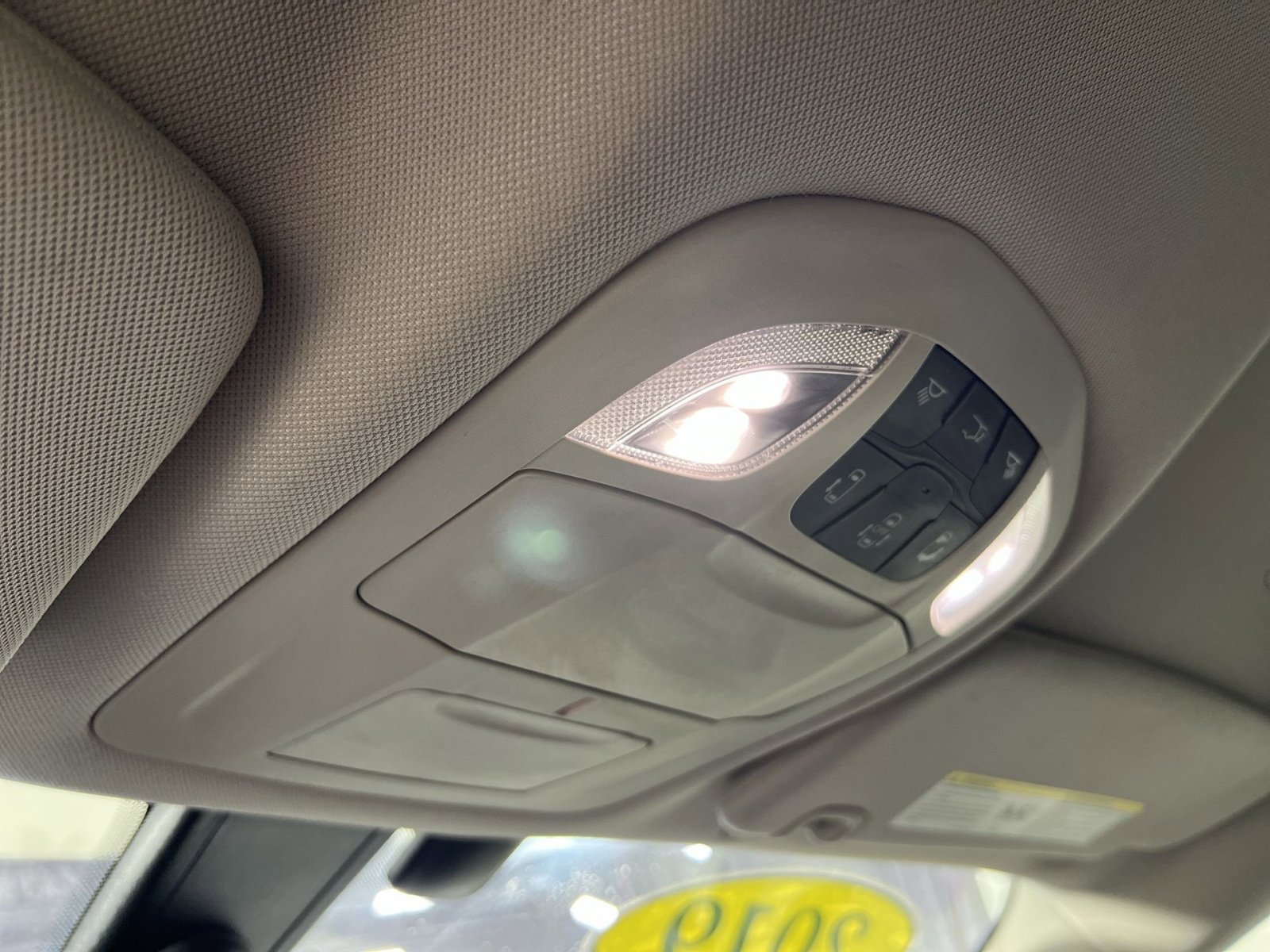 Used 2019 Chrysler Pacifica Touring Plus w/ Tire & Wheel Group FWD image 35