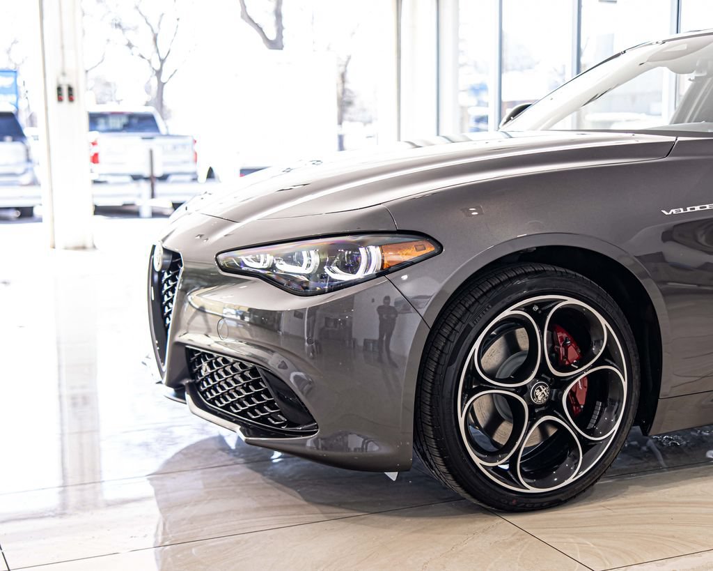 New 2026 Alfa Romeo Giulia AWD w/ Driving Assist Package image 4