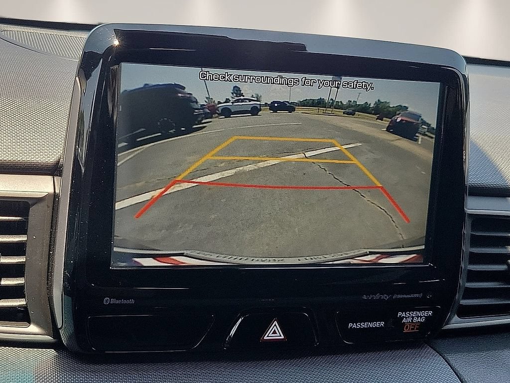 Used 2020 Hyundai Veloster FWD image 16