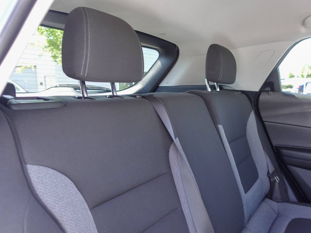 Used 2025 Chevrolet TrailBlazer LS w/ LS Convenience Package FWD image 13