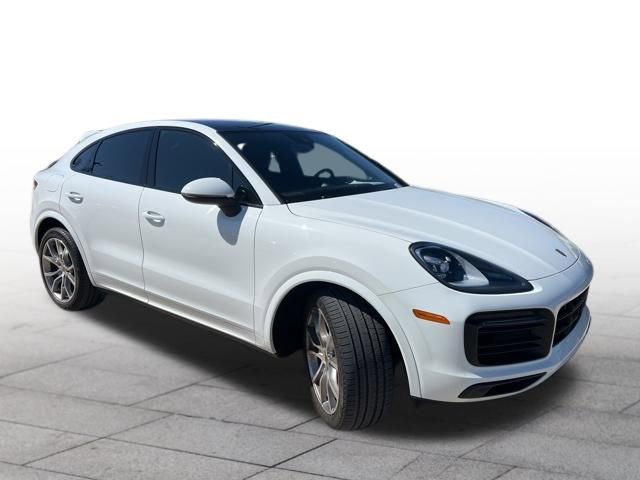 Used 2021 Porsche Cayenne Coupe image 1