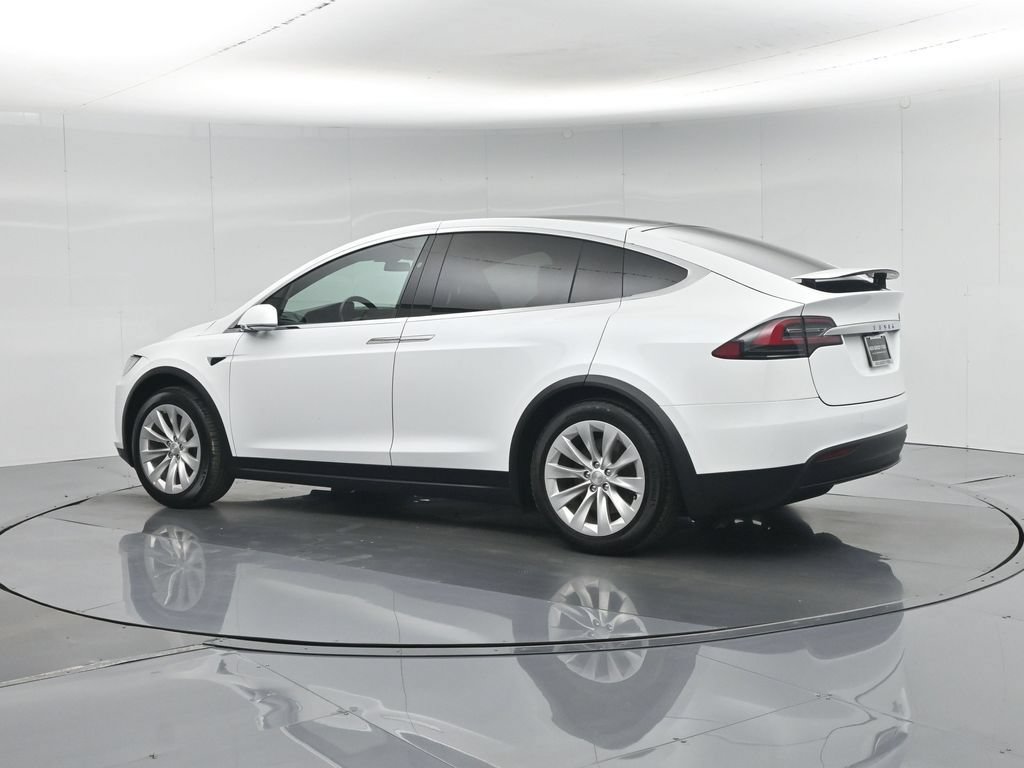 Used 2020 Tesla Model X Long Range AWD/4WD image 21