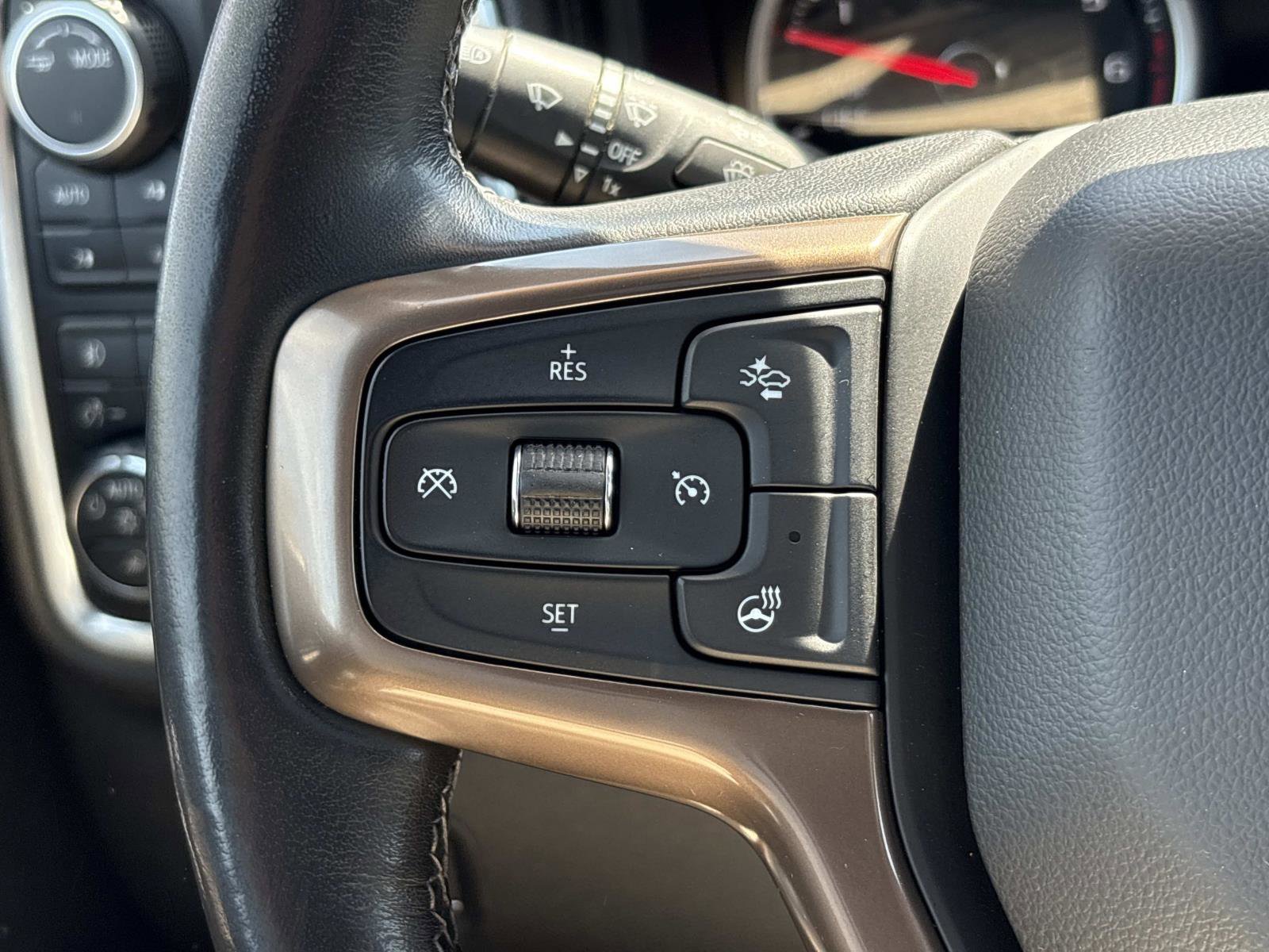 Used 2020 Chevrolet Silverado 1500 High Country w/ Technology Package image 20