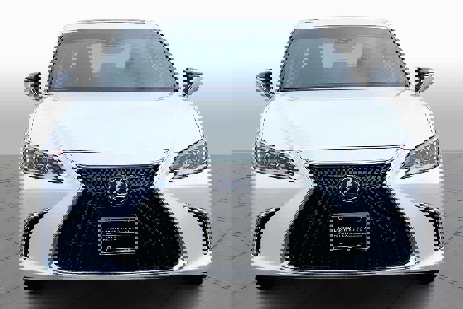 Certified 2025 Lexus ES 350 w/ Premium Package image 4